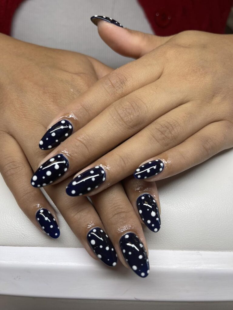 Elegant Diamond Manicure Gold Nails Boutique, Collingwood